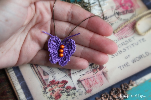 Colgante mariposa crochet